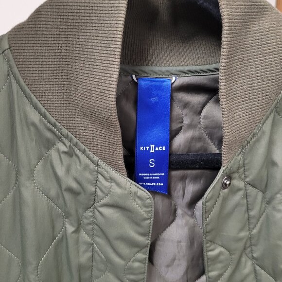 Kit and Ace Quilted Long Vest - Picture 4 of 5